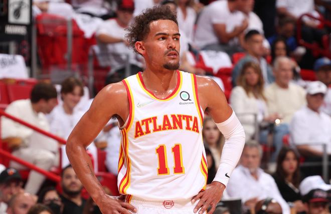 常规操作！亚历山大单节怒砍16分，三节已有33分入账（又见日常表演！亚历山大单节轰下16分，三节已拿到33分）