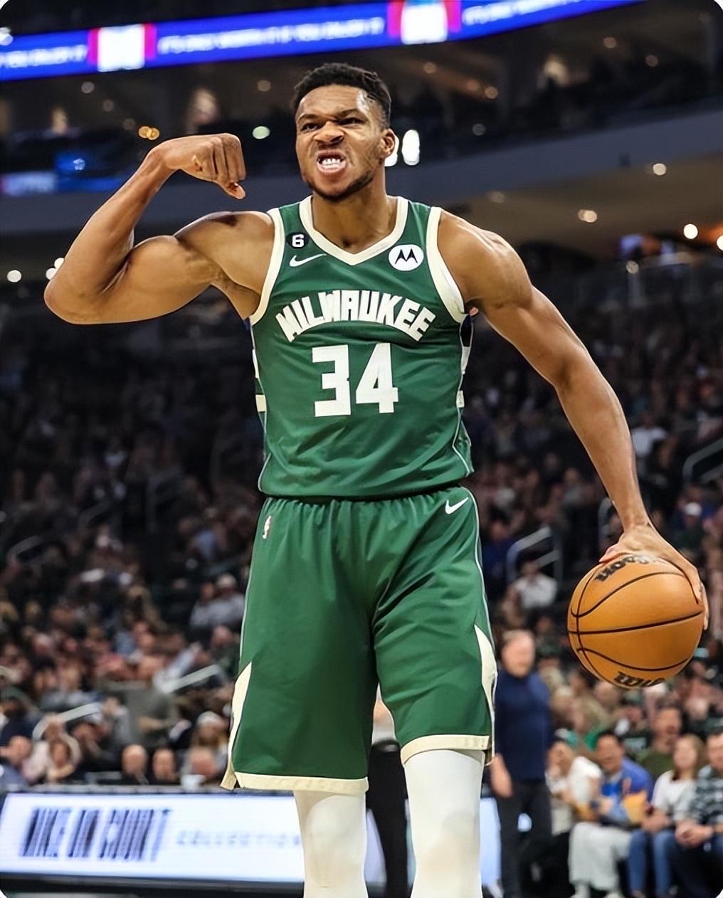 马卡评选无缘世界杯11人阵容：姆伯莫、弗拉霍维奇和索博在列（马卡评出无缘世界杯11人阵容：姆伯莫、弗拉霍维奇、索博入选）