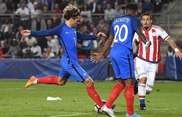 自弗里克后首位，齐沃执教生涯前四场欧冠全部获胜（齐沃成弗里克后首位，执教欧冠前四战全胜）