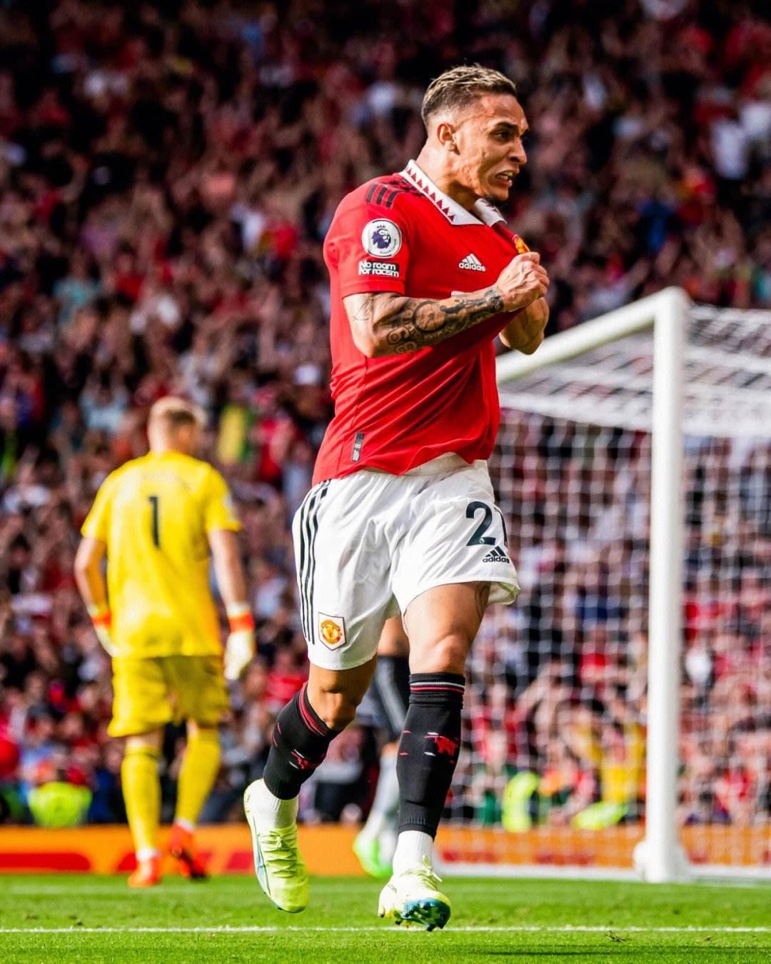 334球66助攻，哈兰德职业生涯已直接参与400球（哈兰德生涯里程碑：334球+66助攻，直接参与400球）