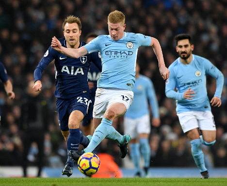 2025／26赛季英超：利物浦崩溃安菲尔德！上届冠军俯冲保级区（2025／26英超：安菲尔德失守，利物浦崩盘，上季冠军跌入保级区）