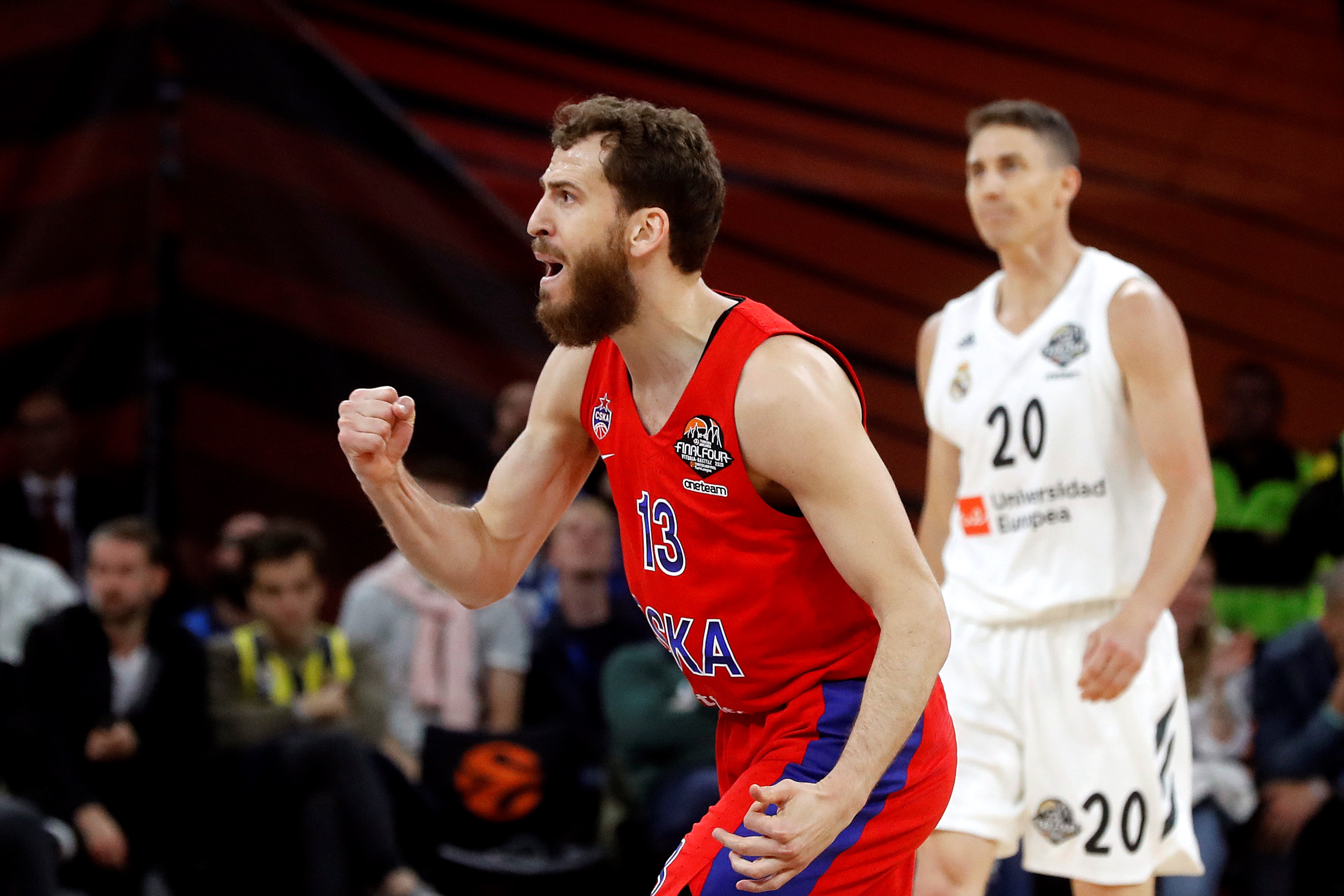 半场战报：法兰克福0-0沃尔夫斯堡（半场速报：法兰克福与沃尔夫斯堡0-0握手言和）