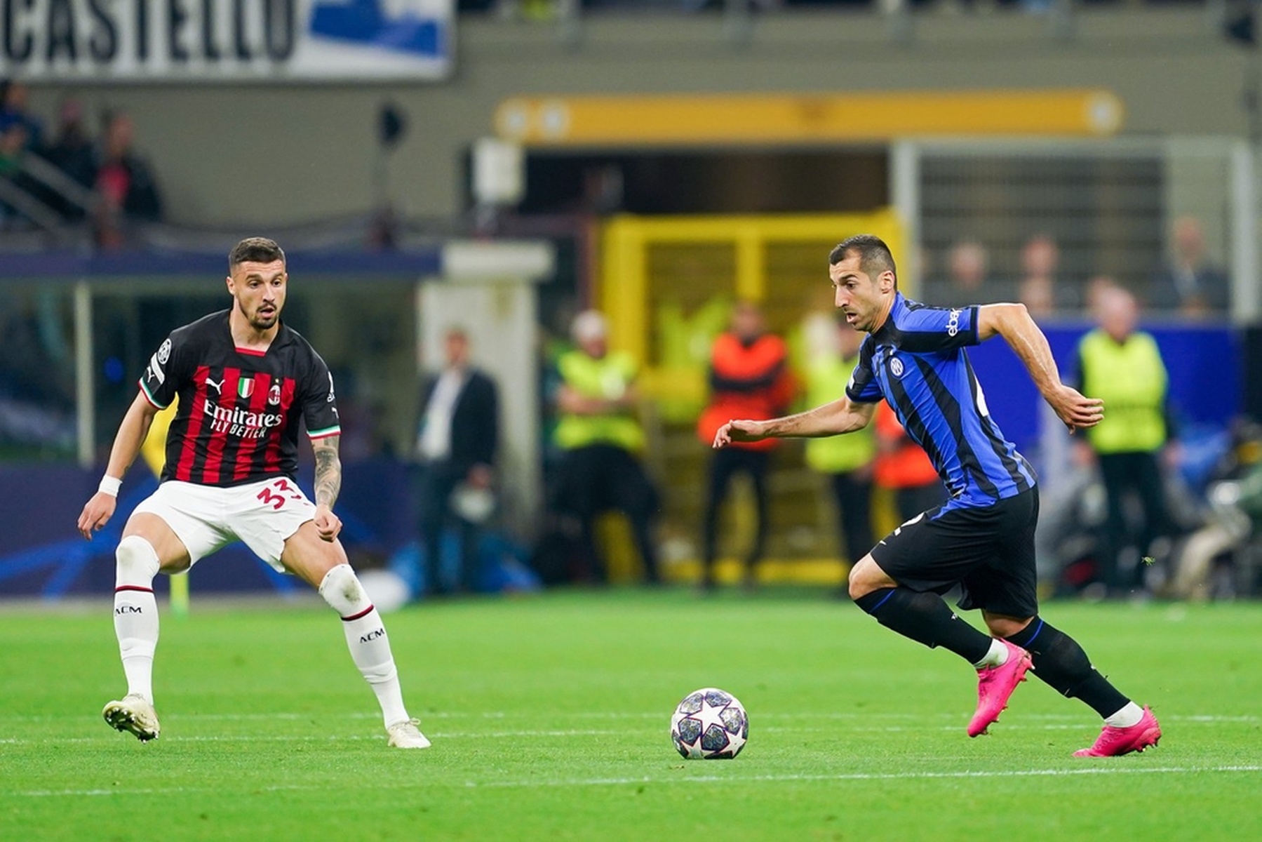 法尔克：拜仁正在为佩雷茨找寻新的外租球队，南安普顿有意（法尔克：拜仁正为佩雷茨物色新租借去处，南安普顿有意）