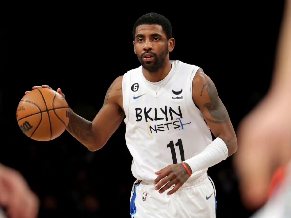 雷迪克谈社交媒体时代教练挑战与回合价值差异（雷迪克解析社媒时代的教练困境与回合价值分歧）